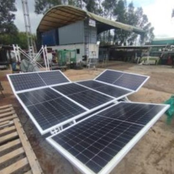 Solar Power 3.3 Kw Tipo Techo - Estructura Para 6 Paneles Solares Sobre Contenedores